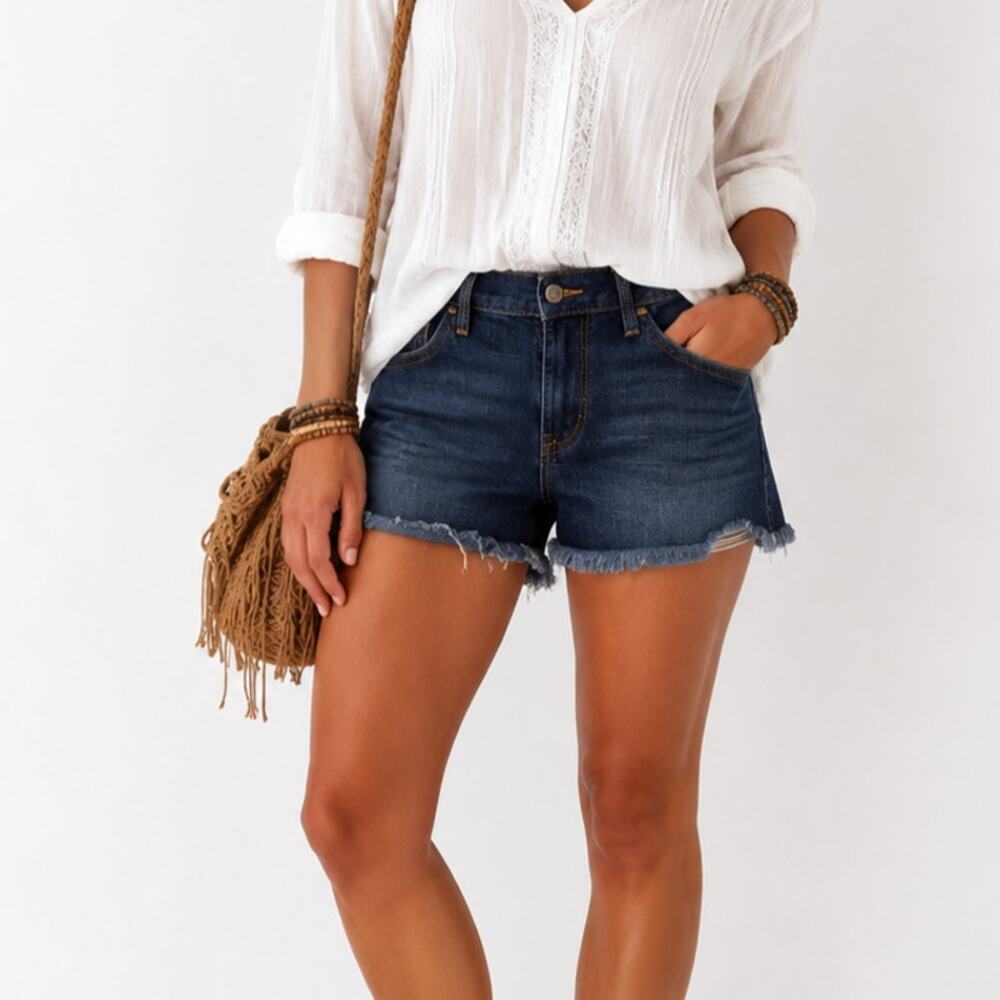 Old Navy Womens Distressed Cut Off Denim Shorts Size 12